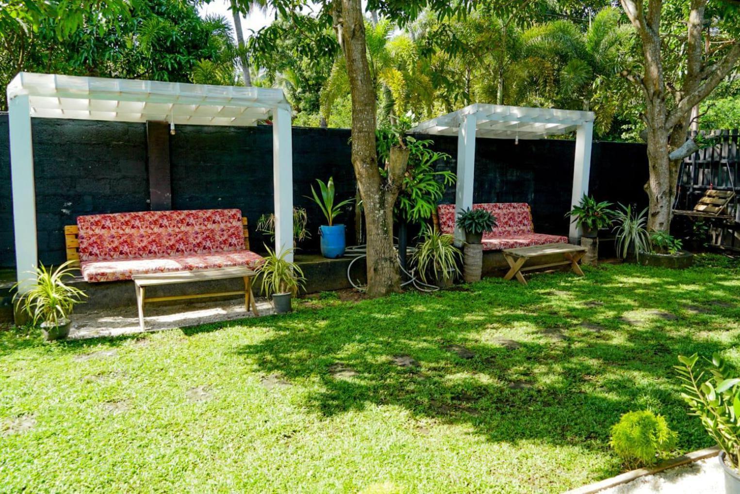 Cozy House Hotell Udawalawe Exteriör bild